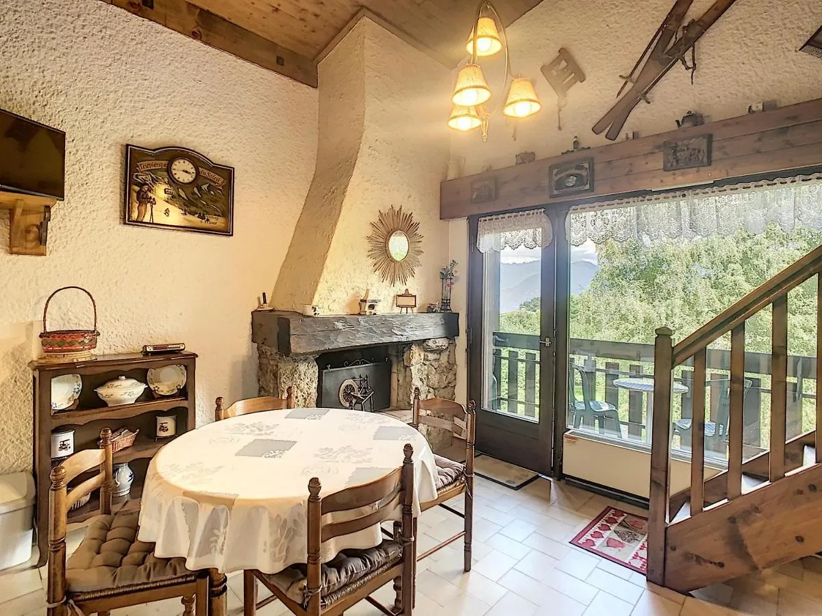 Duplex 35M² A 2 Pas Du Centre De Combloux, 4 Couchages, Balcon, Proche Pistes - Fr-1-560-19 Apartment